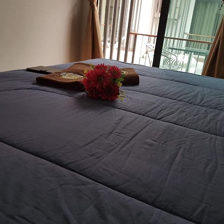 Amaretto Hostel Сураттхани Экстерьер фото
