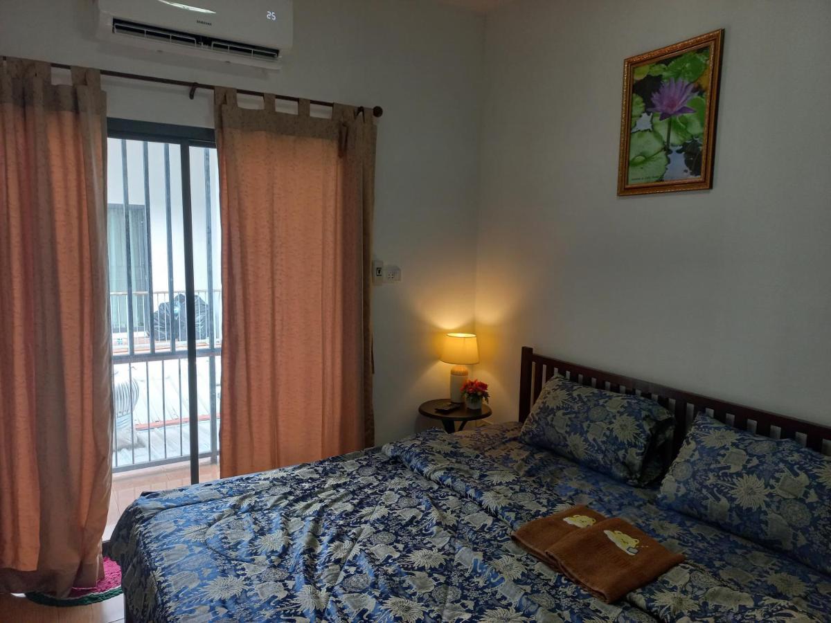 Amaretto Hostel Сураттхани Экстерьер фото